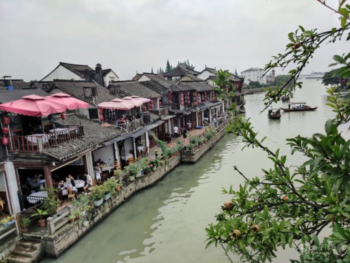 烟台市蓬莱区紫荆山街道:商店调货遇困难 街道协调解麻烦