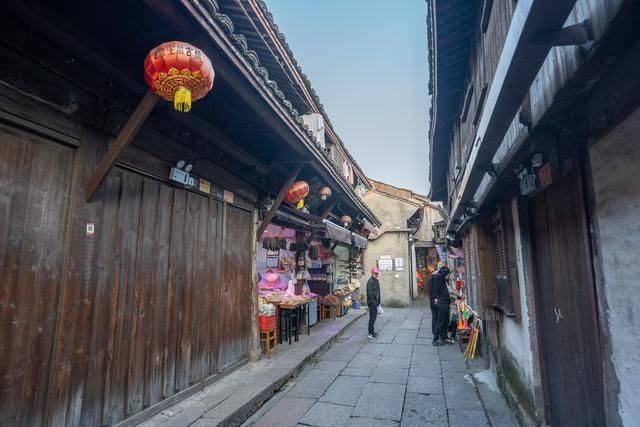 两会话题|寒潮、汛期、跨年夜……超大城市治理如何润物无声?委员“硬核”建言数字化转型